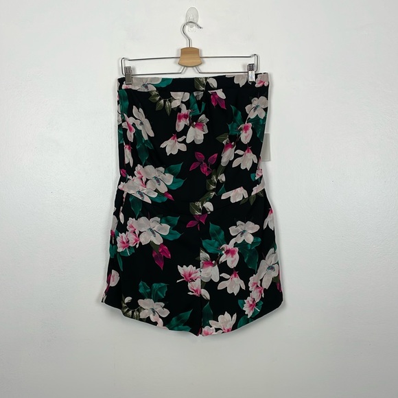 1.State Womens M Stretch Banded Strapless Floral Tropical Lined 2 Pocket Romper - Picture 1 of 11